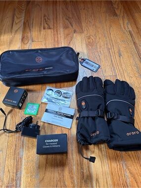 NWT Ororo Unisex Heated “Buffalo” Gloves in Black